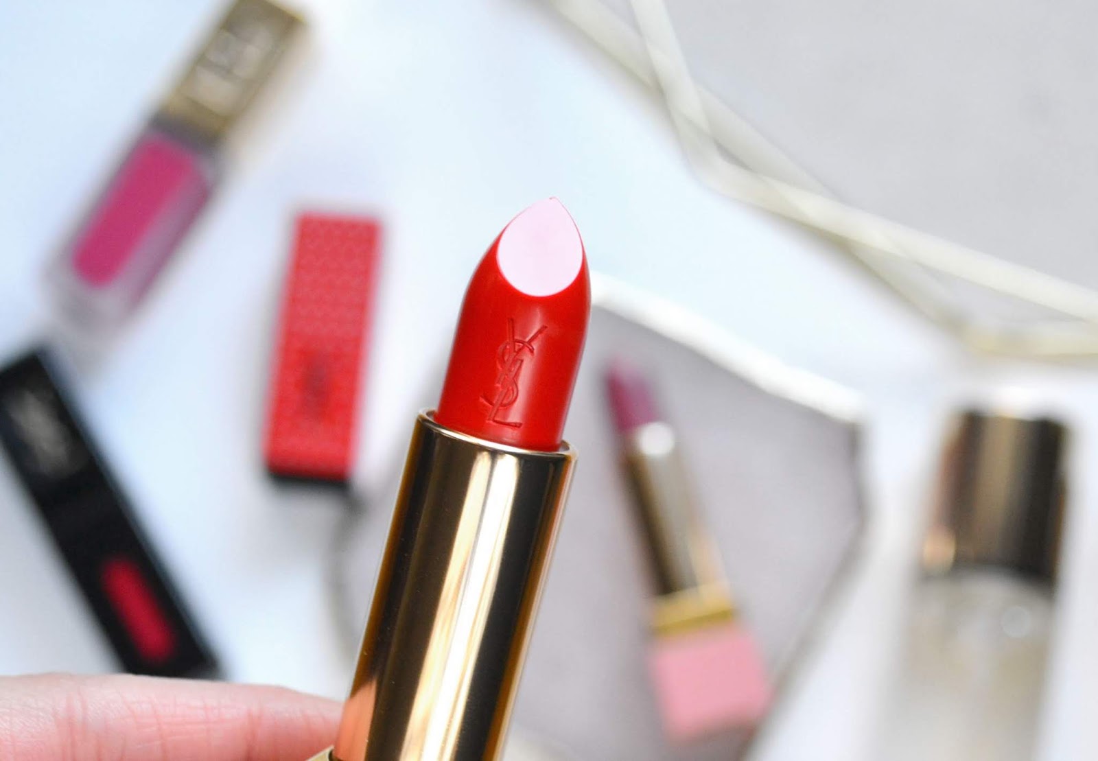Veined dong slim 8" lipstick